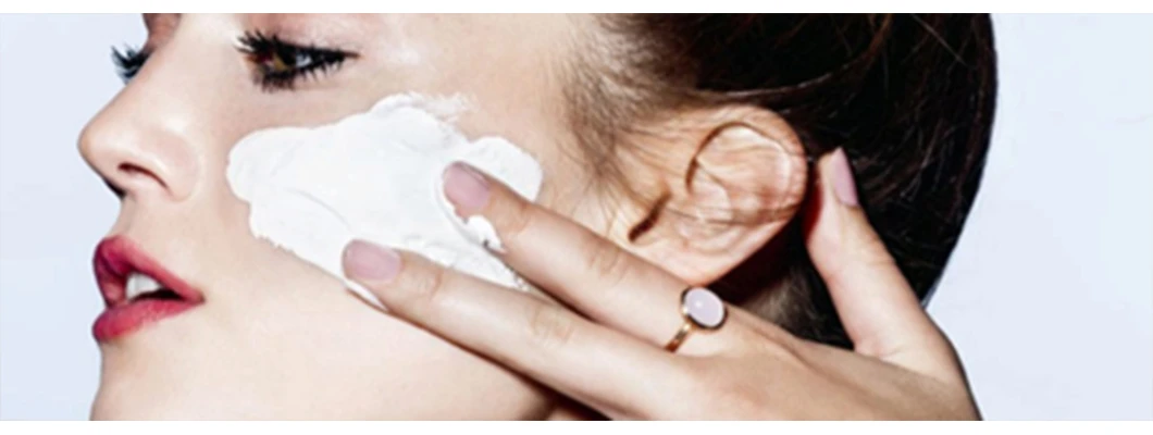 Estos son los cosméticos de farmacia de toda la vida que funcionan (y los favoritos de los farmacéuticos)